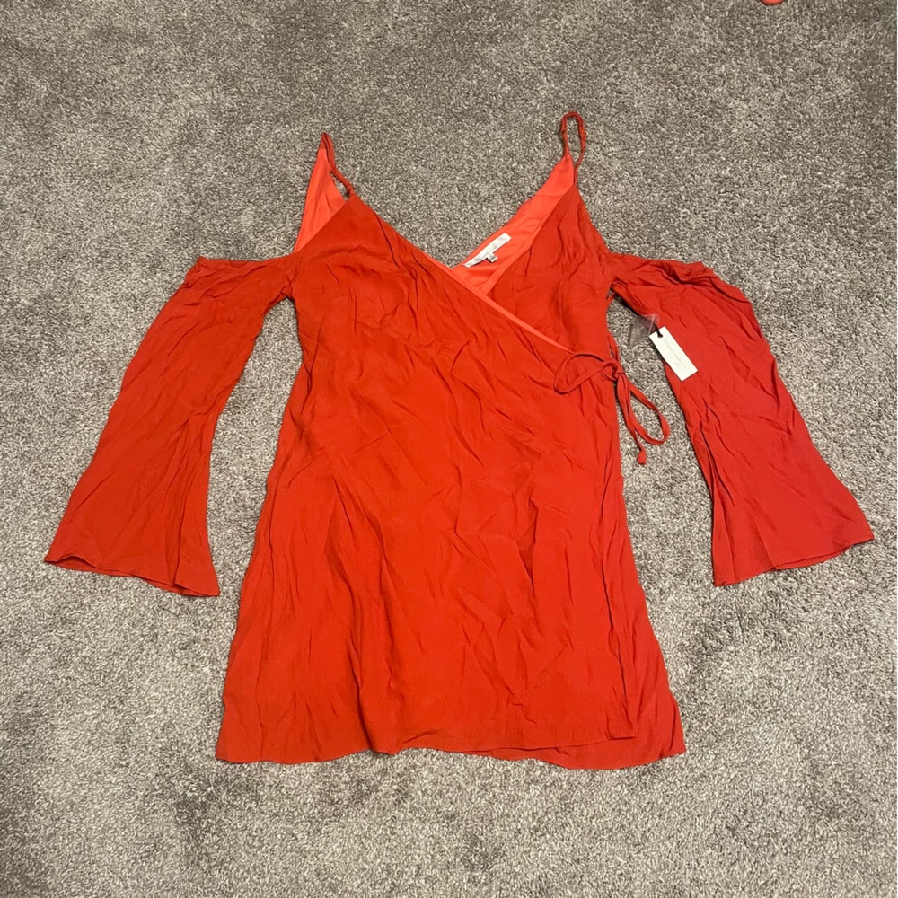 NWT Women’s Lovers + Friends Cold Shoulder Wrap Dress Size L